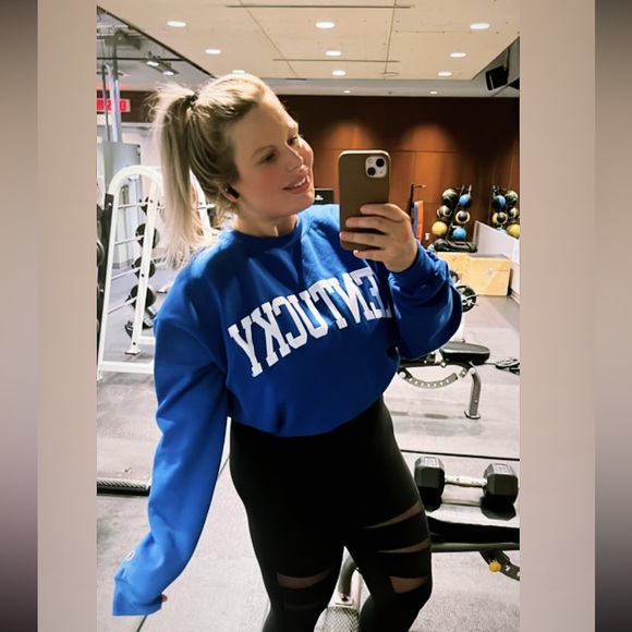 Champion crewneck - Picture 2 of 2